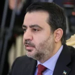 الشيباني يرفع العلم السوري فوق سفارة بلاده في واشنطن